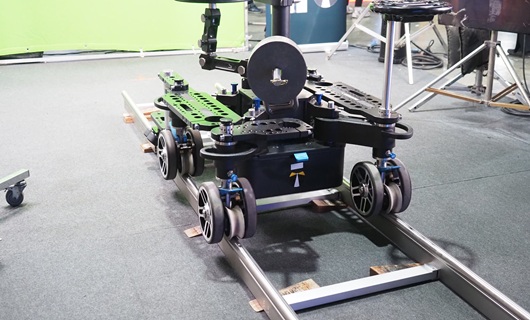 SP Website - Homepage - Trolley camera video shooting